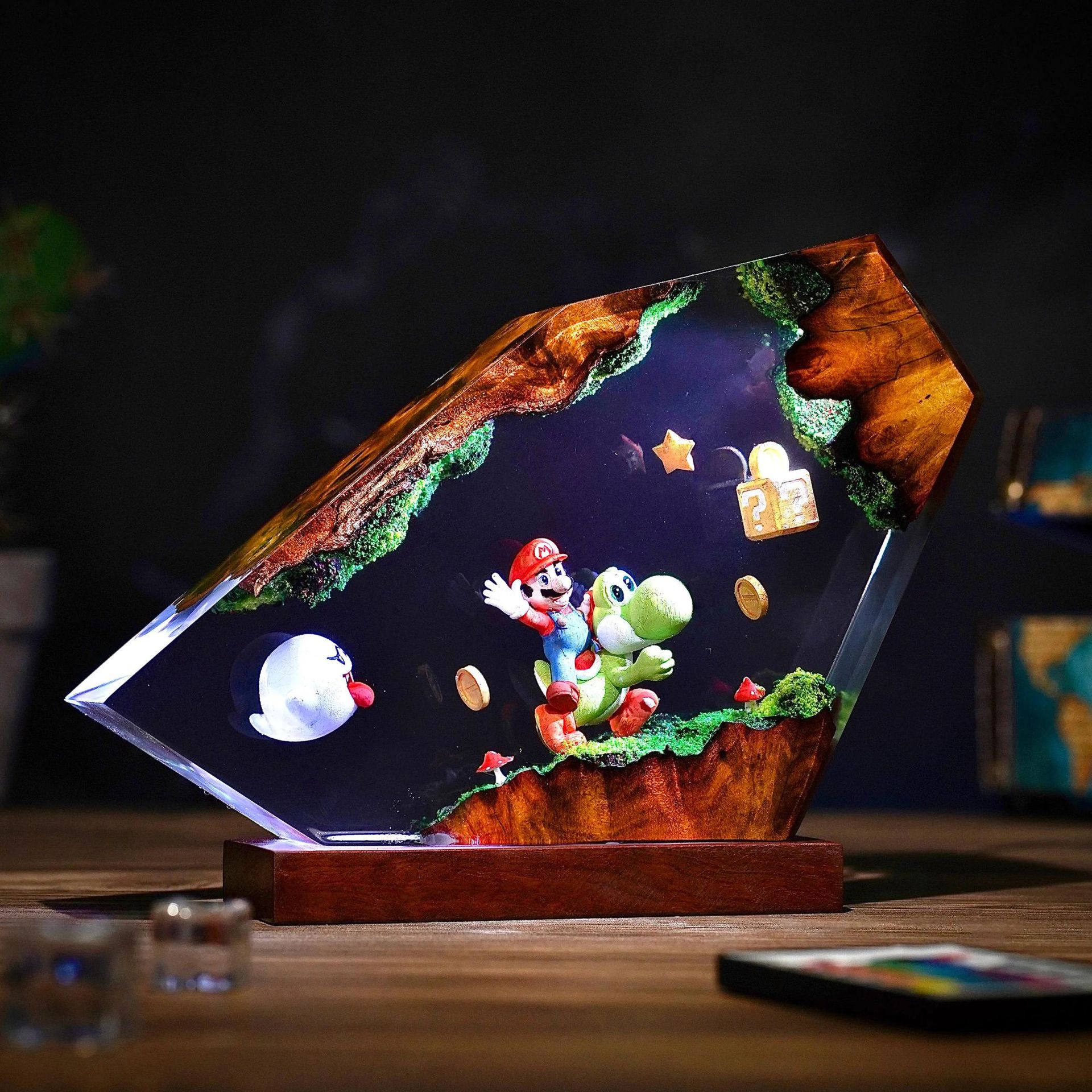Home Decor Resin - Table Resin Lamp Cartoon Anime Figure