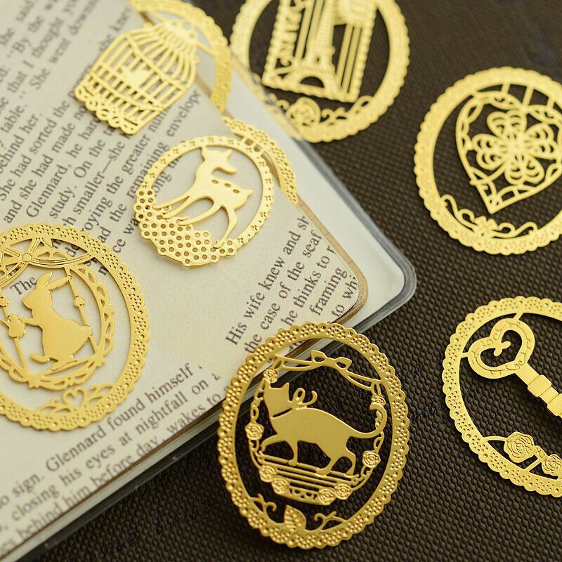 1PC Vintage Metal Lace Bookmar - Aesthetic Bookend 评论和价格
