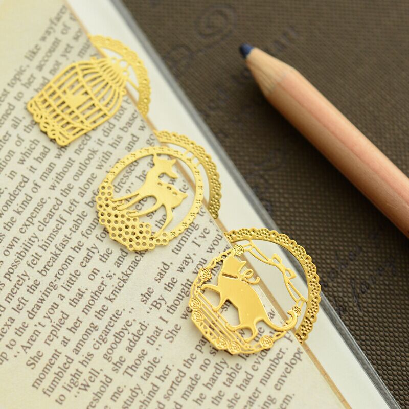 1PC Vintage Metal Lace Bookmar - Aesthetic Bookend 评论和价格