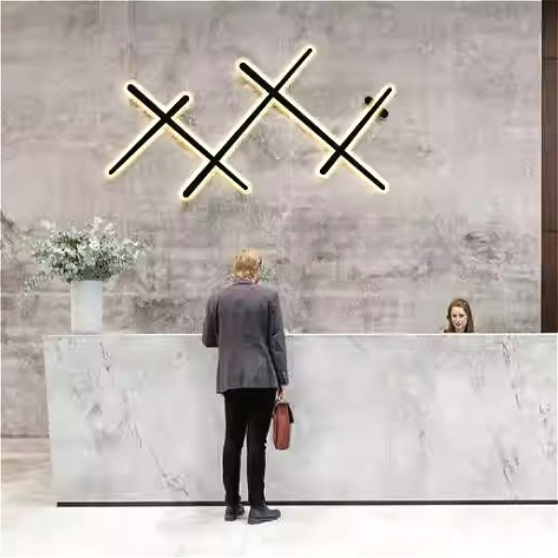 Italy Line Metal LED Wall Pend - Home Decor Outlet 评论和价格