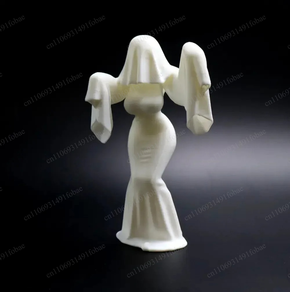 Ghost Lady Desktop Ornament, V - Home Decor Quirky 评论和价格